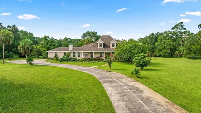 $745,000 | 10264 West Springtree Lane, Crystal River, FL 34428