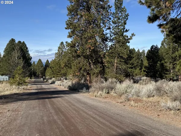 $40,000 | Shoshoni Way, Chiloquin, OR 97624