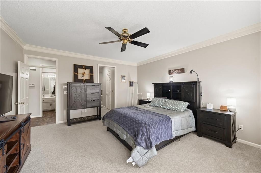 12204 Sagamore Road Leawood, KS 66209 - Photo 18 of 37