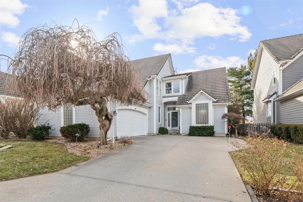 12204 Sagamore Road Leawood, KS 66209 - Photo 2 of 37