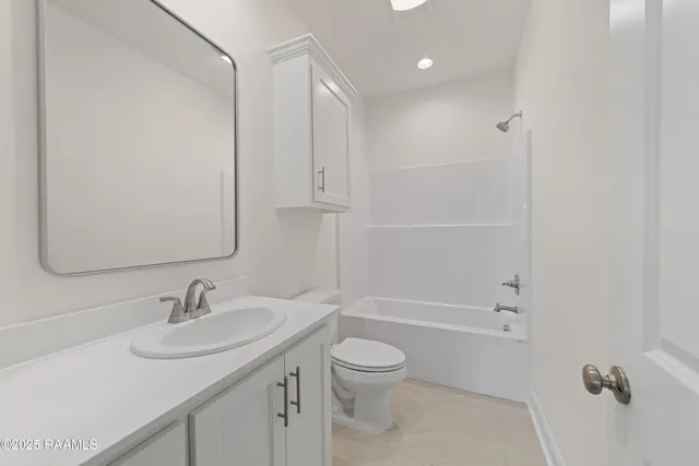 $259,999 | 310 Gun Runner Drive, Lafayette, LA 70507