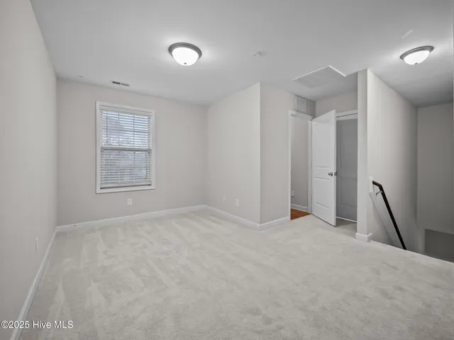 $2,100 | 512 Pepperwood Lane, Hubert, NC 28539