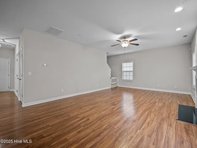 $2,100 | 512 Pepperwood Lane, Hubert, NC 28539