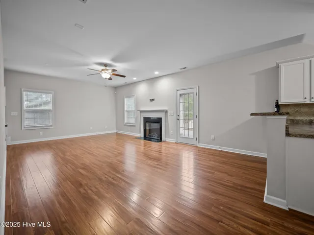 $2,100 | 512 Pepperwood Lane, Hubert, NC 28539