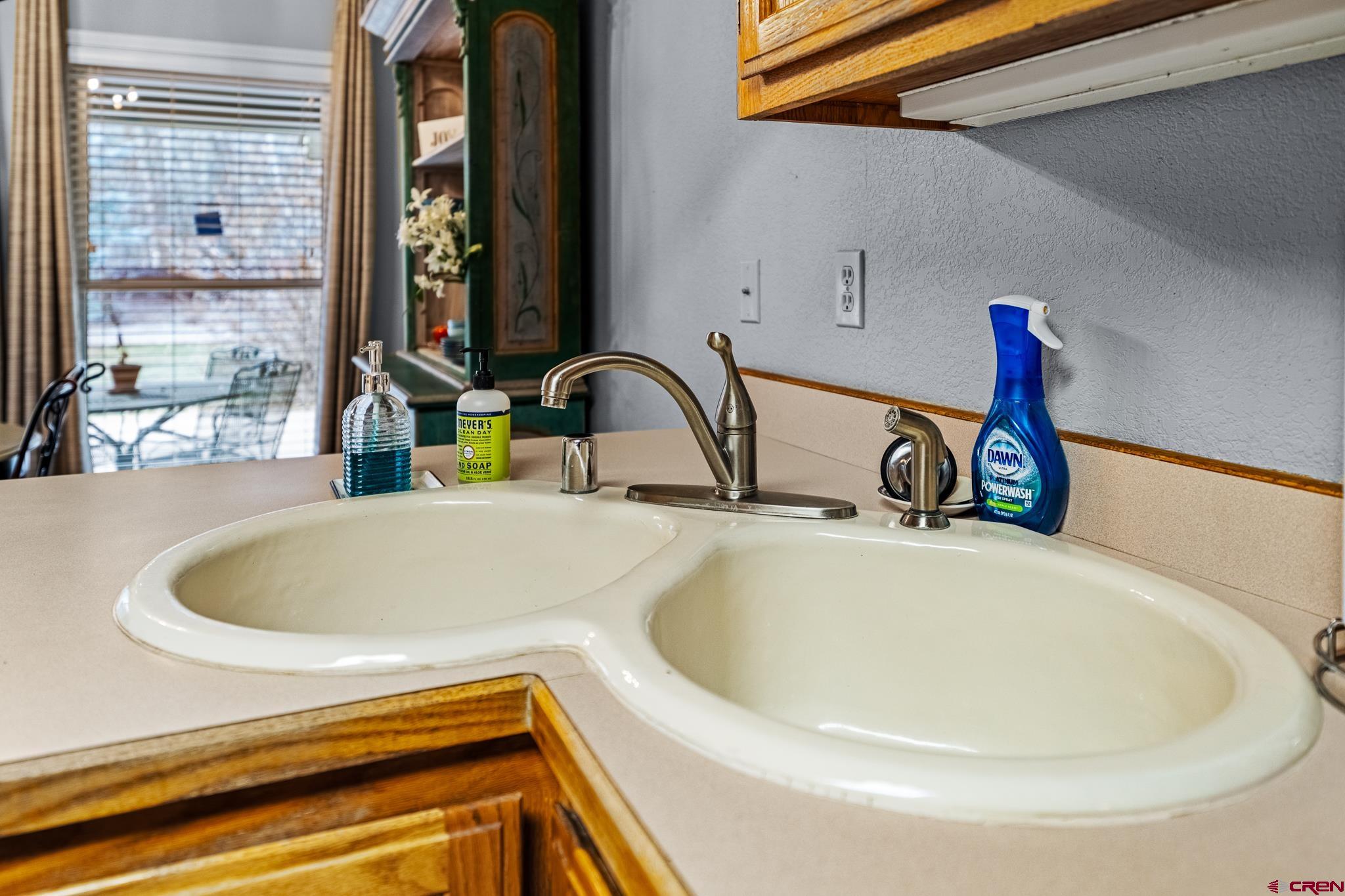 780 Waterfall Lane Durango, CO 81301 - Photo 14 of 35 a bathroom with a sink and a bathtub