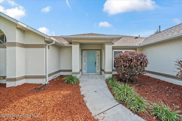 $445,000 | 3112 Lago Vista Drive, Melbourne, FL 32940