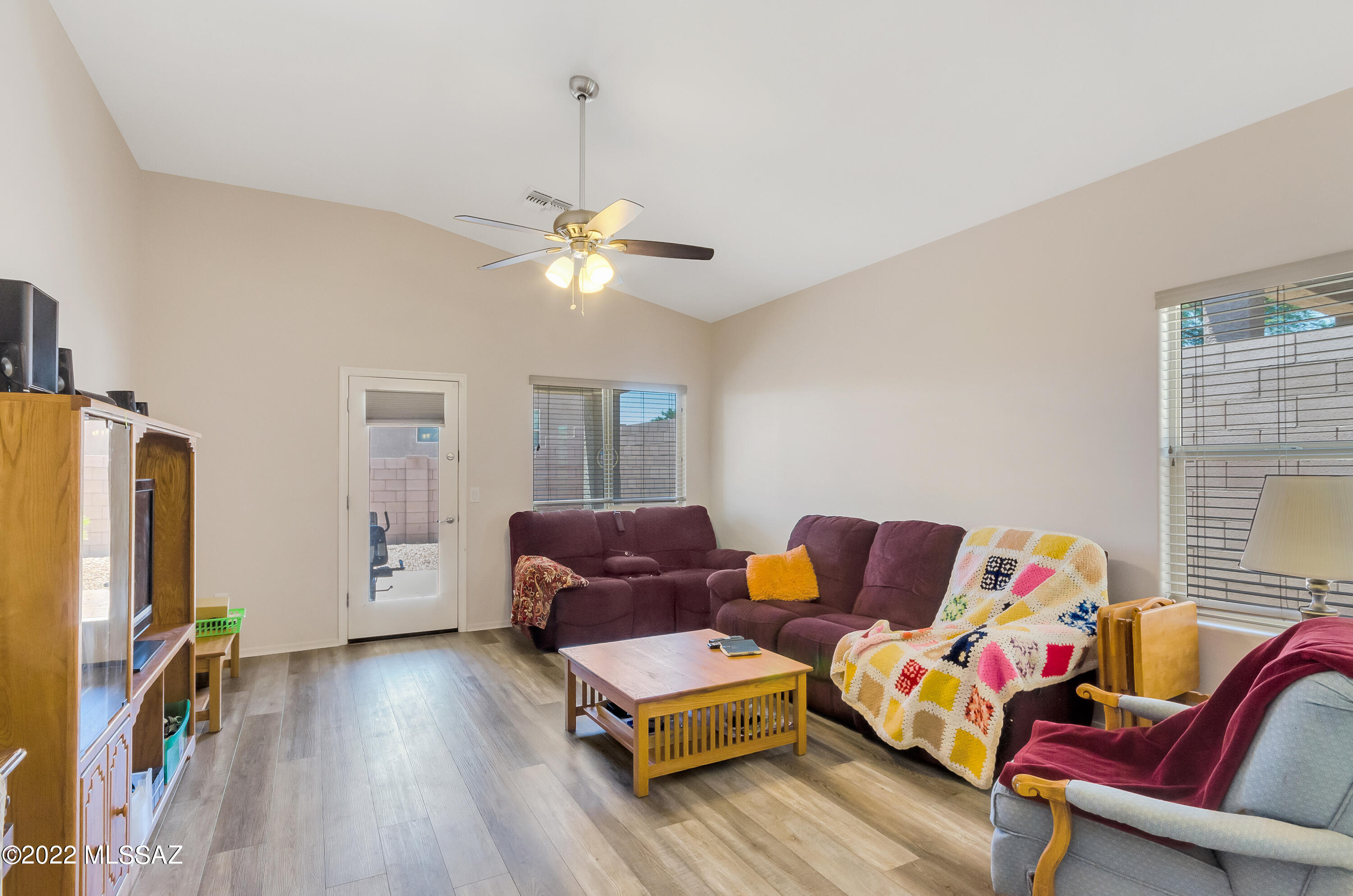 39220 Rodeo Buckle Drive Tucson, AZ 85739 - Photo 14 of 33