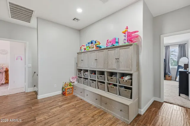 $875,000 | 6300 South Black Hills Way, Chandler, AZ 85249