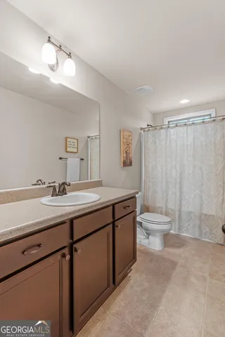 $560,000 | 22 Fox Hall Crossing East, Senoia, GA 30276