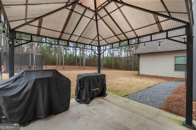 $560,000 | 22 Fox Hall Crossing East, Senoia, GA 30276