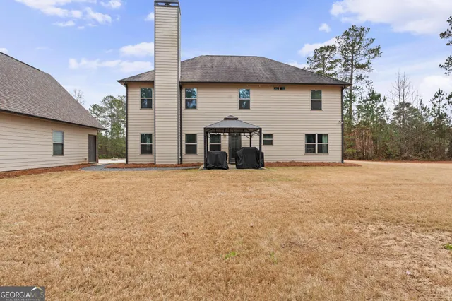 $560,000 | 22 Fox Hall Crossing East, Senoia, GA 30276