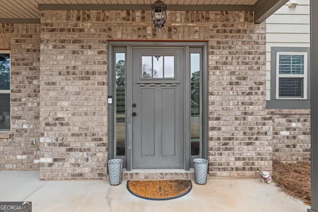 $560,000 | 22 Fox Hall Crossing East, Senoia, GA 30276