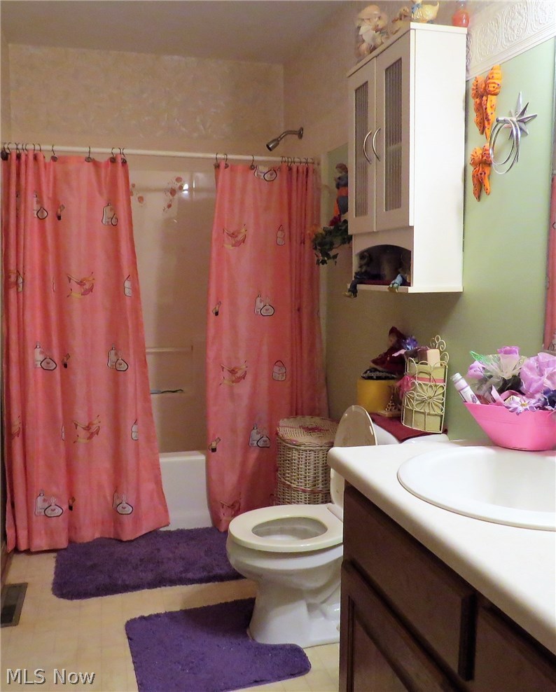 1045 Morningside Road Southeast Minerva, OH 44657 - Photo 12 of 17 Gallery Image 12