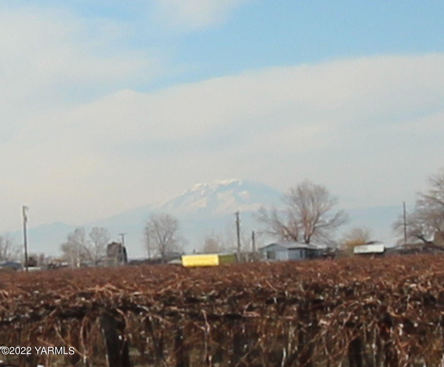 960 Branch Road Toppenish, WA 98948 - Photo 5 of 8 a view of a city