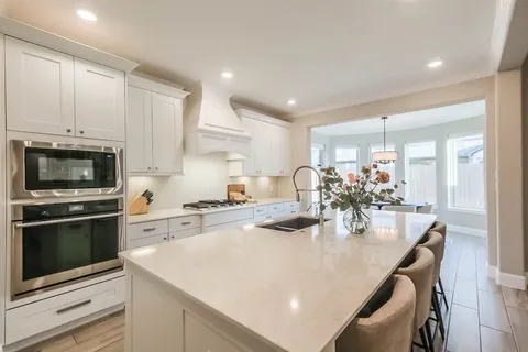 $649,000 | 17915 Texas Wildflower Drive, Cypress, TX 77433