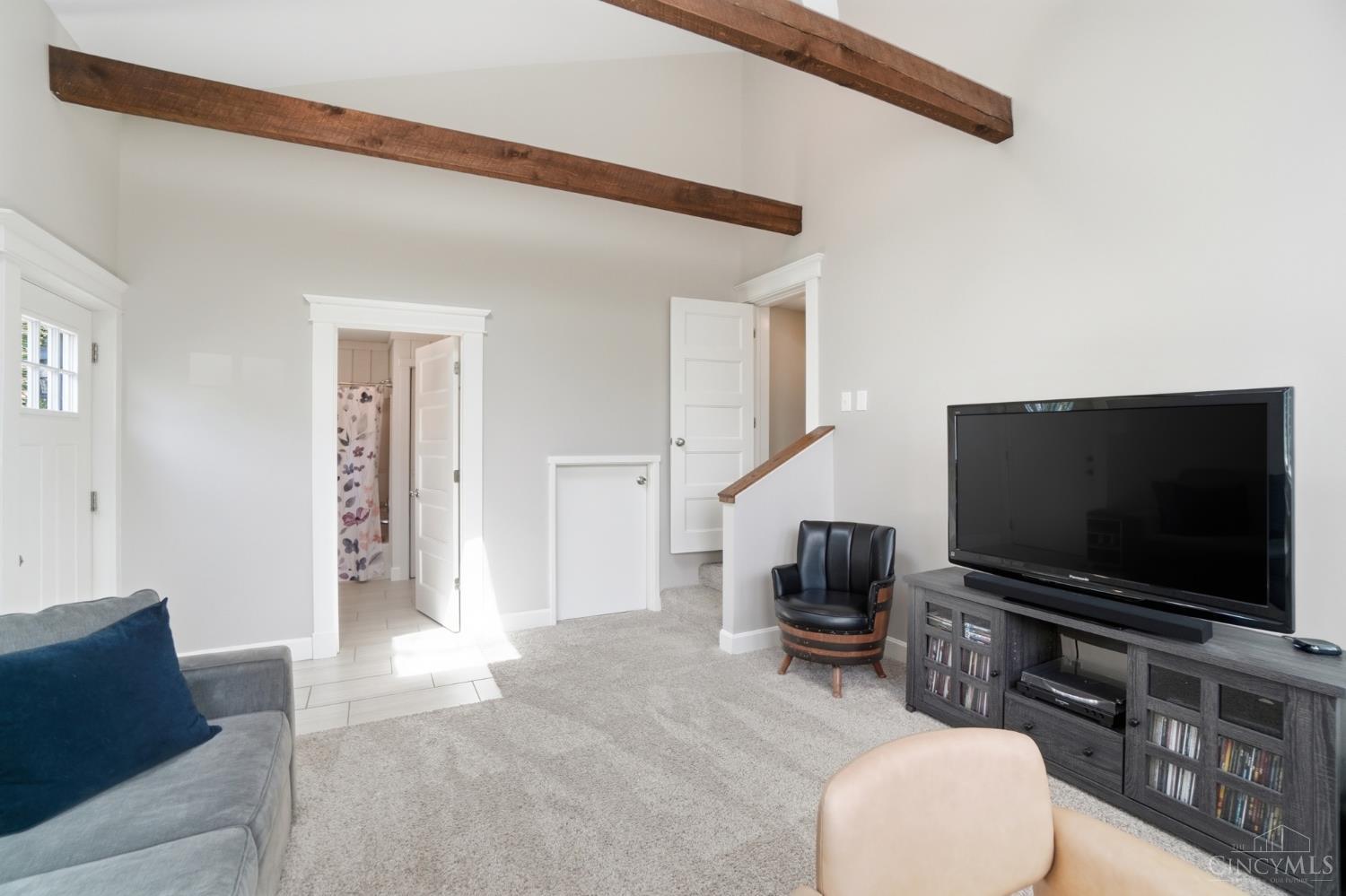 1325 Edwards Road Cincinnati, OH 45208 - Photo 20 of 43