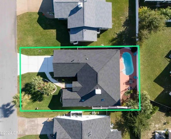 $549,999 | 122 Seaclusion Circle, Panama City Beach, FL 32413