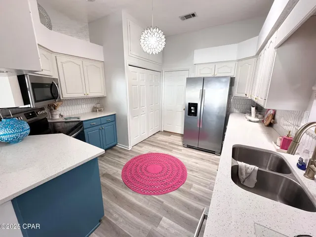 $549,999 | 122 Seaclusion Circle, Panama City Beach, FL 32413