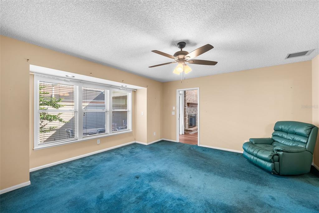 1767 Southeast 27th Loop Ocala, FL 34471 - Photo 4 of 35