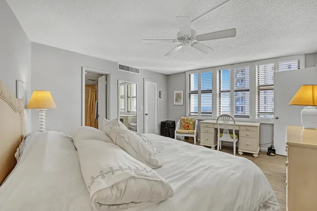 $674,000 | 2800 North Ocean Drive, Unit A22A, Singer Island, FL 33404