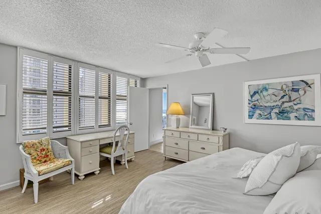 $674,000 | 2800 North Ocean Drive, Unit A22A, Singer Island, FL 33404