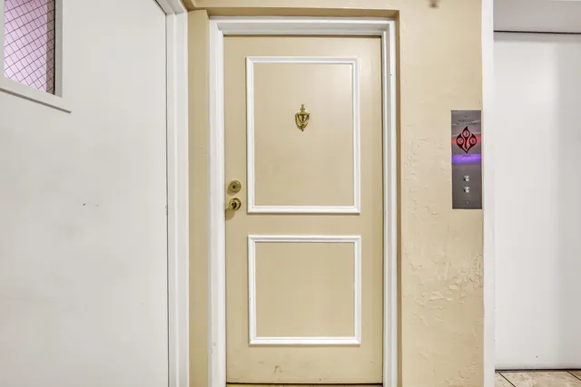 $674,000 | 2800 North Ocean Drive, Unit A22A, Singer Island, FL 33404