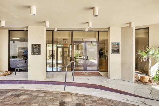 $674,000 | 2800 North Ocean Drive, Unit A22A, Singer Island, FL 33404