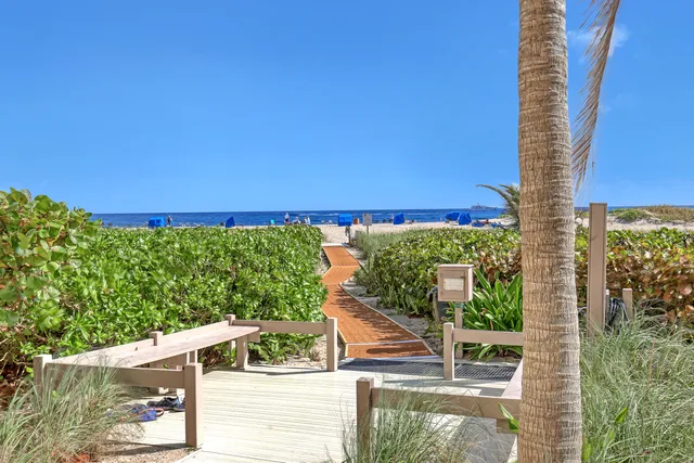 $674,000 | 2800 North Ocean Drive, Unit A22A, Singer Island, FL 33404