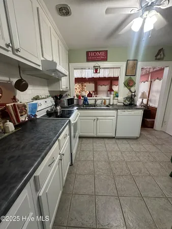 $249,500 | 605 South Pembroke Avenue, Ahoskie, NC 27910