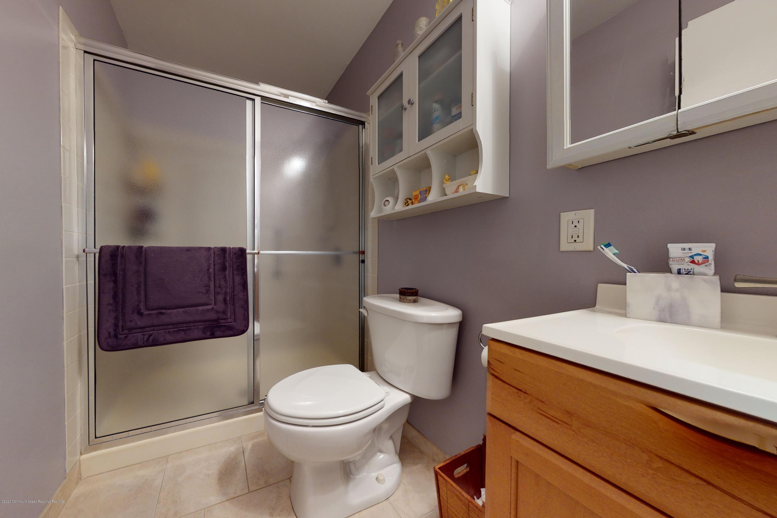 21 Augusta Road Whiting, NJ 08759 - Photo 26 of 35 21-Augusta-09172020_124130