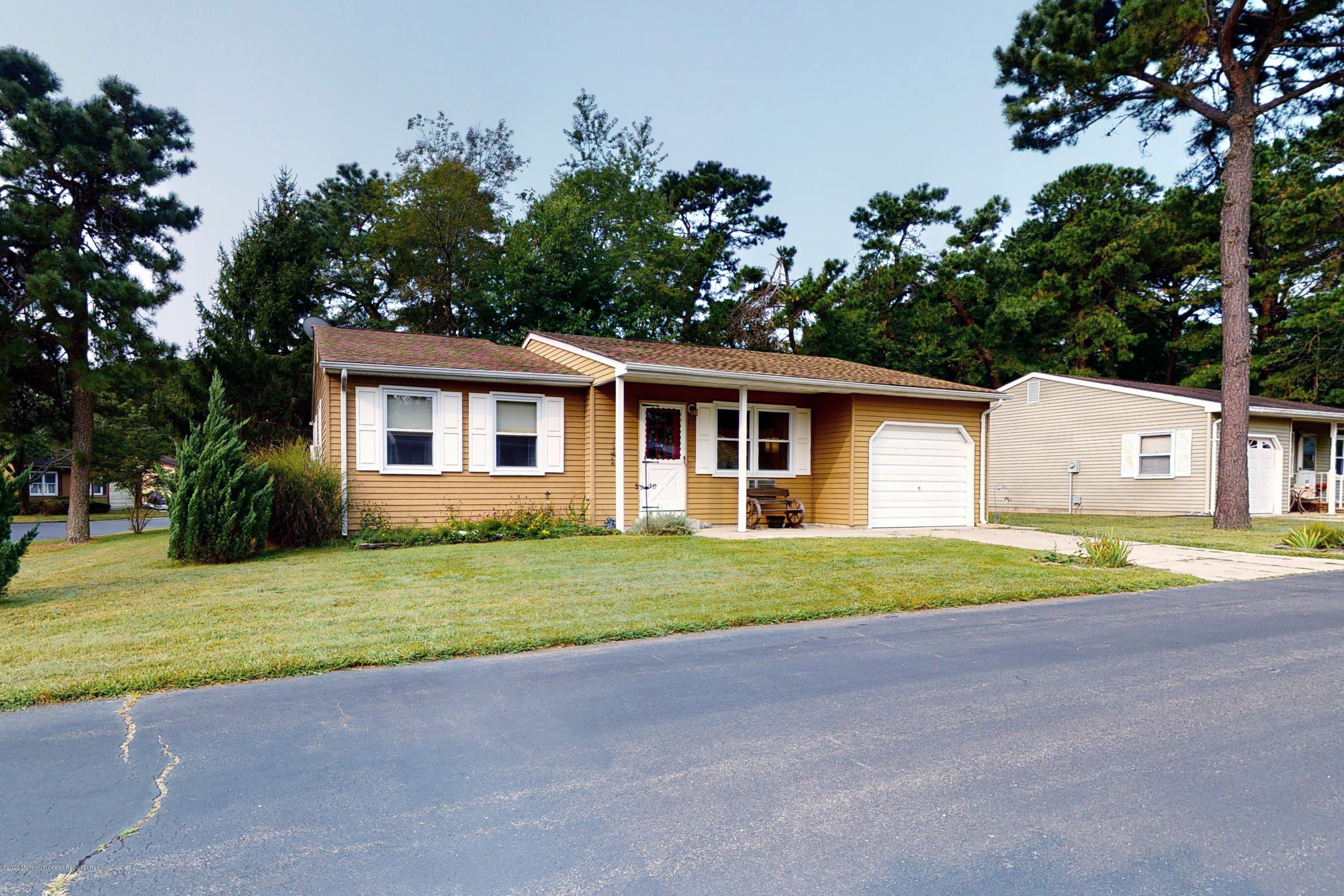 21 Augusta Road Whiting, NJ 08759 - Photo 30 of 35 21-Augusta-09172020_123046