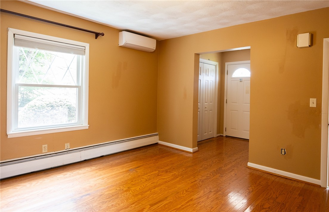71 Roland Street Cumberland, RI 02864 - Photo 12 of 33