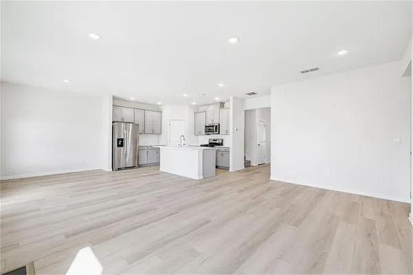 $2,875 | 7768 Richmond Trail, Fairburn, GA 30213