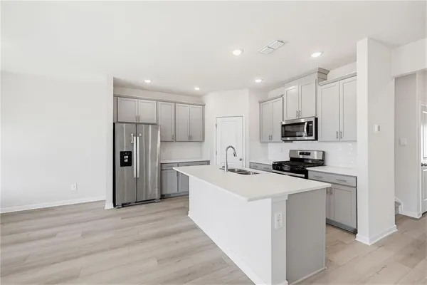 $2,875 | 7768 Richmond Trail, Fairburn, GA 30213