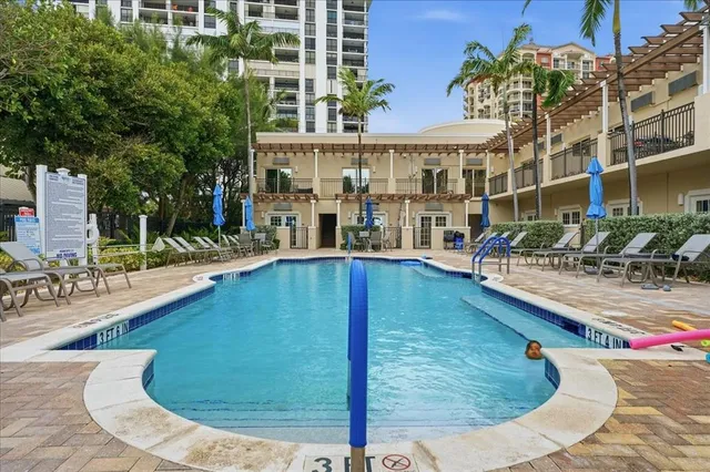 $624,900 | 2011 North Ocean Boulevard, Unit 302, Fort Lauderdale, FL 33305