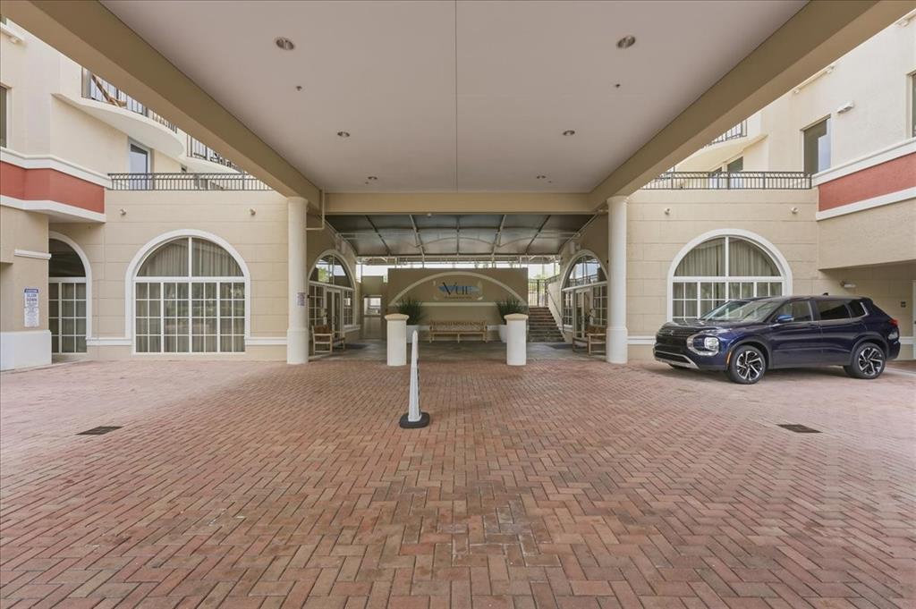 2011 North Ocean Boulevard, Unit 302 Fort Lauderdale, FL 33305 - Photo 5 of 45 a view of multiple garage