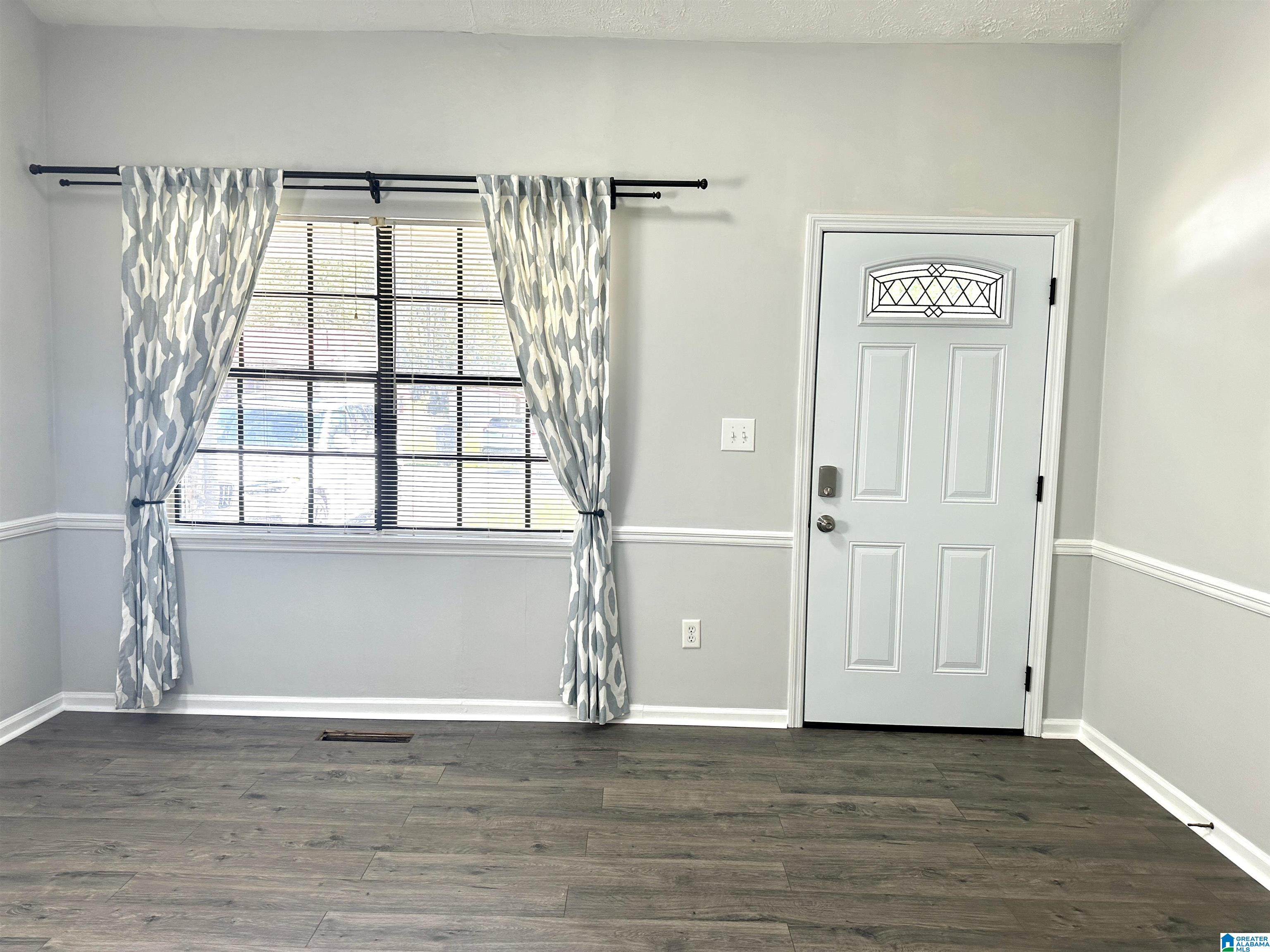 1504 Maple Drive Weaver, AL 36277 - Photo 3 of 33