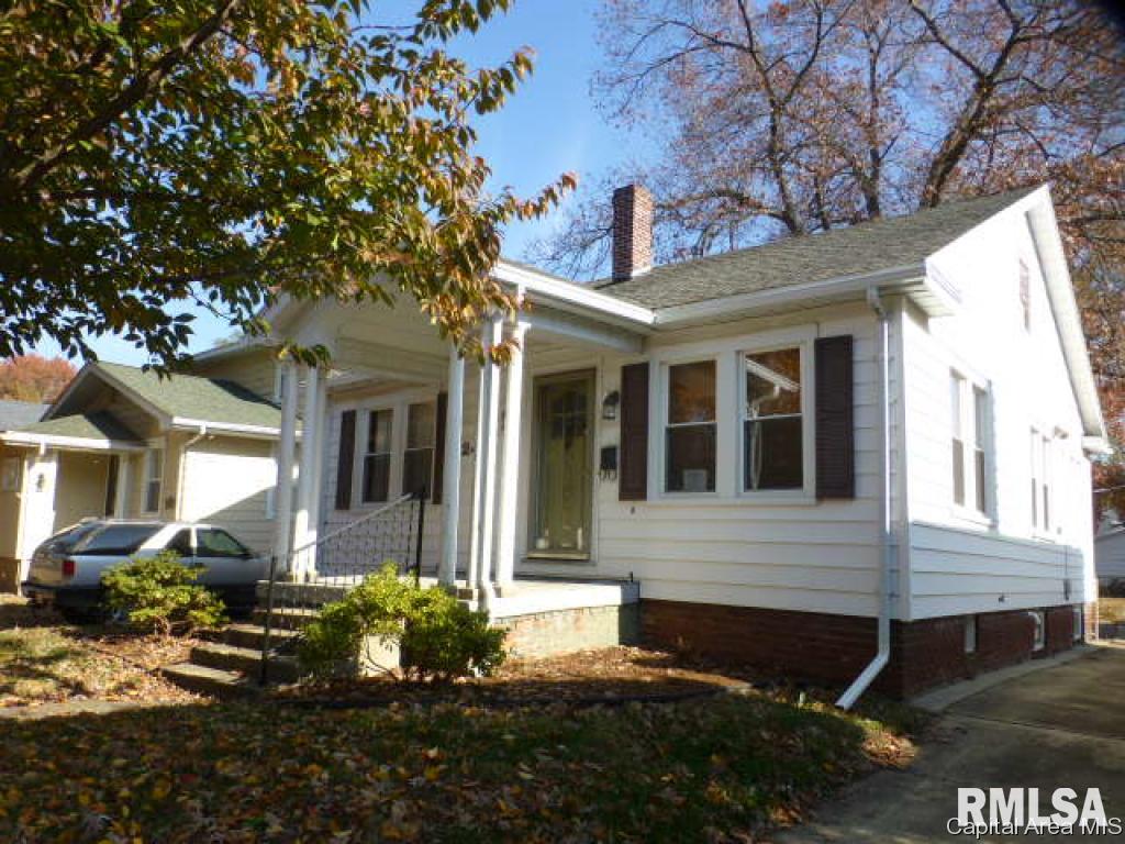 2418 Yale Boulevard Springfield, IL 62703 - Photo 1 of 13 Gallery Image 1