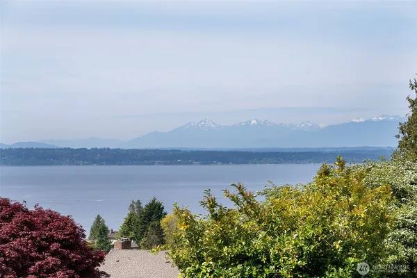 $1,275,000 | 13015 8th Avenue Northwest, Seattle, WA 98177