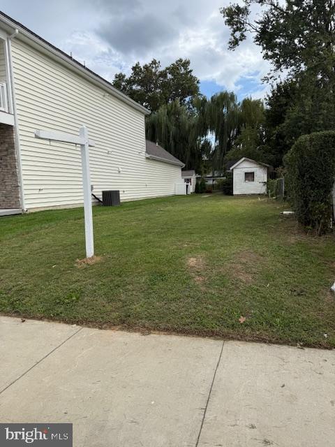 562 Girard Street Havre de Grace, MD 21078 - Photo 4 of 20 a house view with a garden space