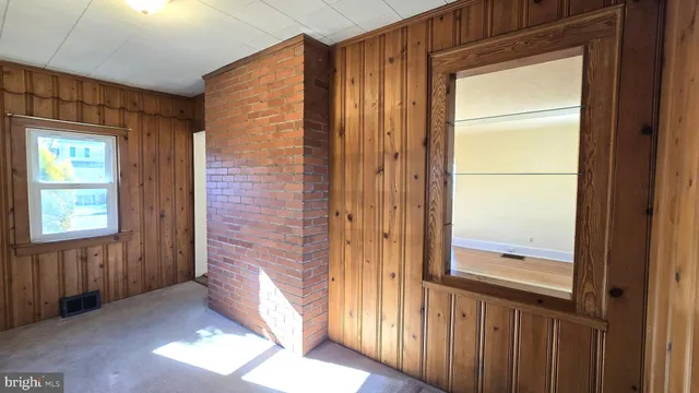 $310,000 | 712 Frederick Avenue, Winchester, VA 22601