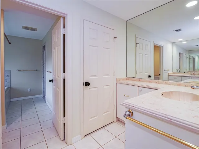 $5,500 | 4502 Bethel Creek Drive, Vero Beach, FL 32963