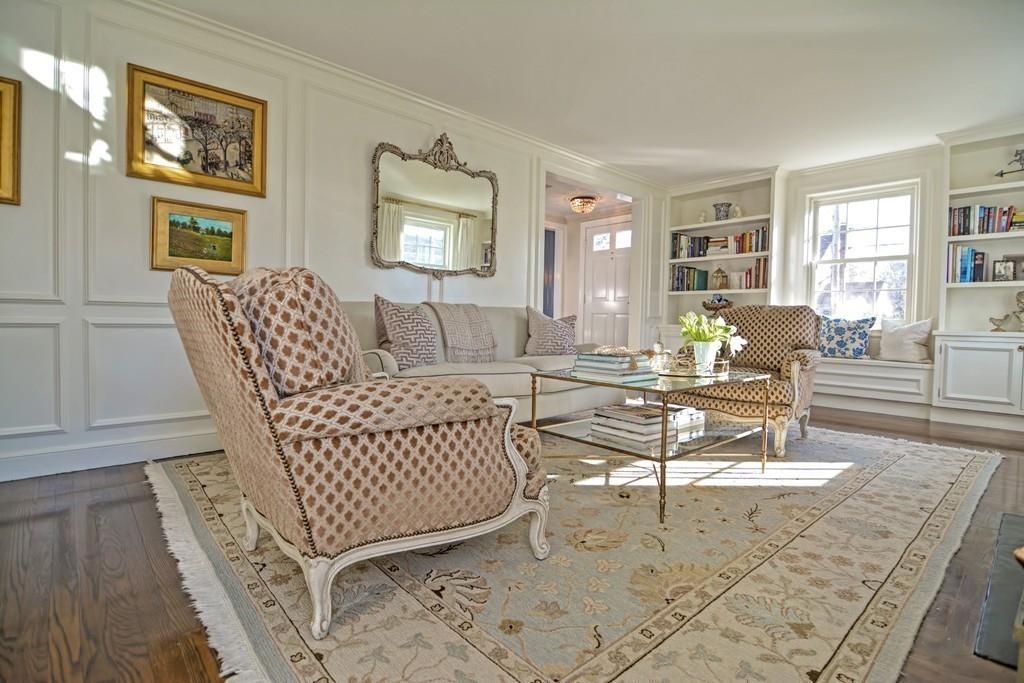 2 Auburn Road Wellesley, MA 02481 - Photo 3 of 42