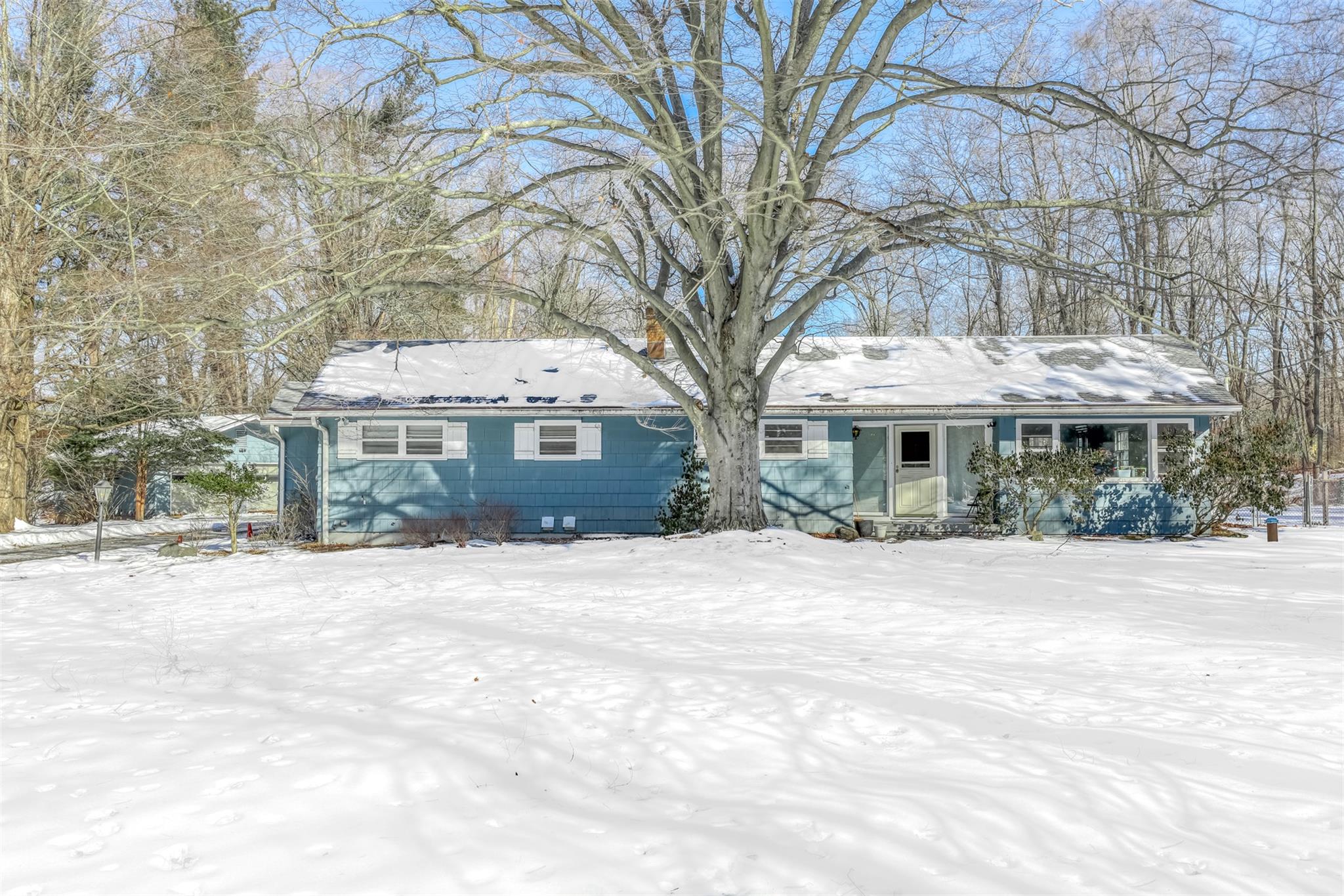140 Summit Park Road Spring Valley, NY 10977 - Photo 1 of 1 View of ranch-style home