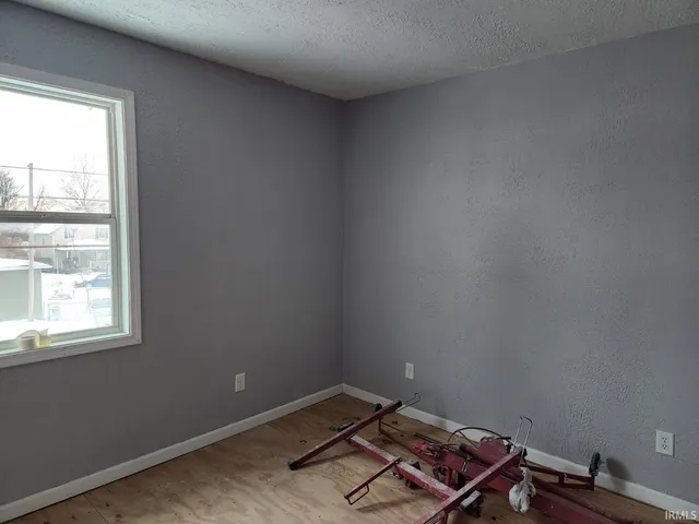 $69,900 | 512 South Gallatin Street, Marion, IN 46953