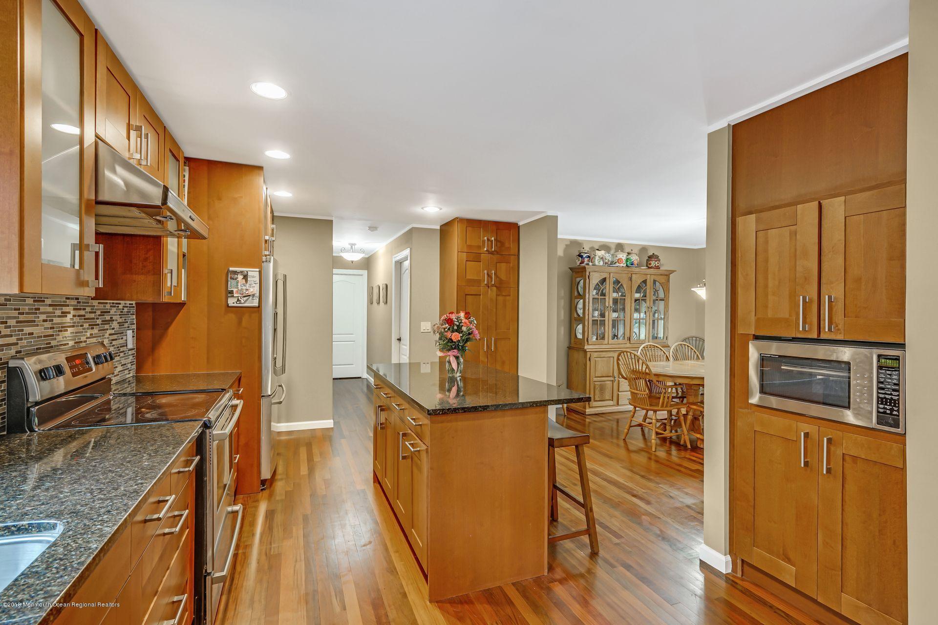 355 Chandler Road Jackson, NJ 08527 - Photo 11 of 26 18