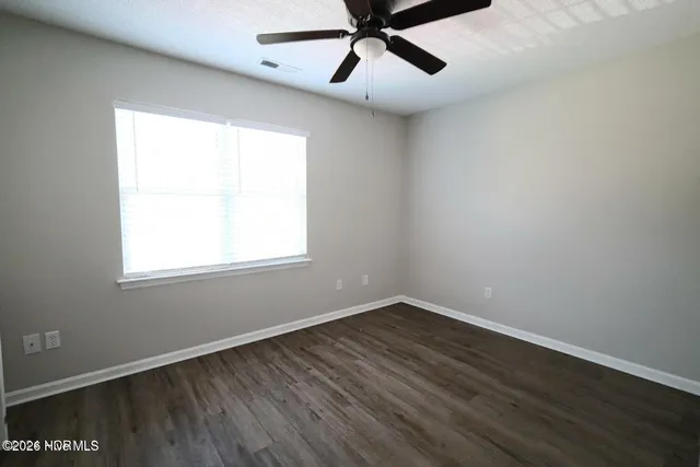 $1,300 | 894 West Pueblo Drive, Jacksonville, NC 28546