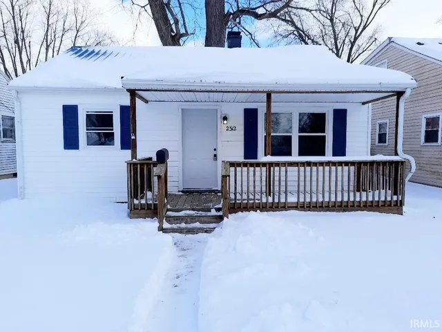 $84,900 | 2312 South Pershing Drive, Muncie, IN 47302