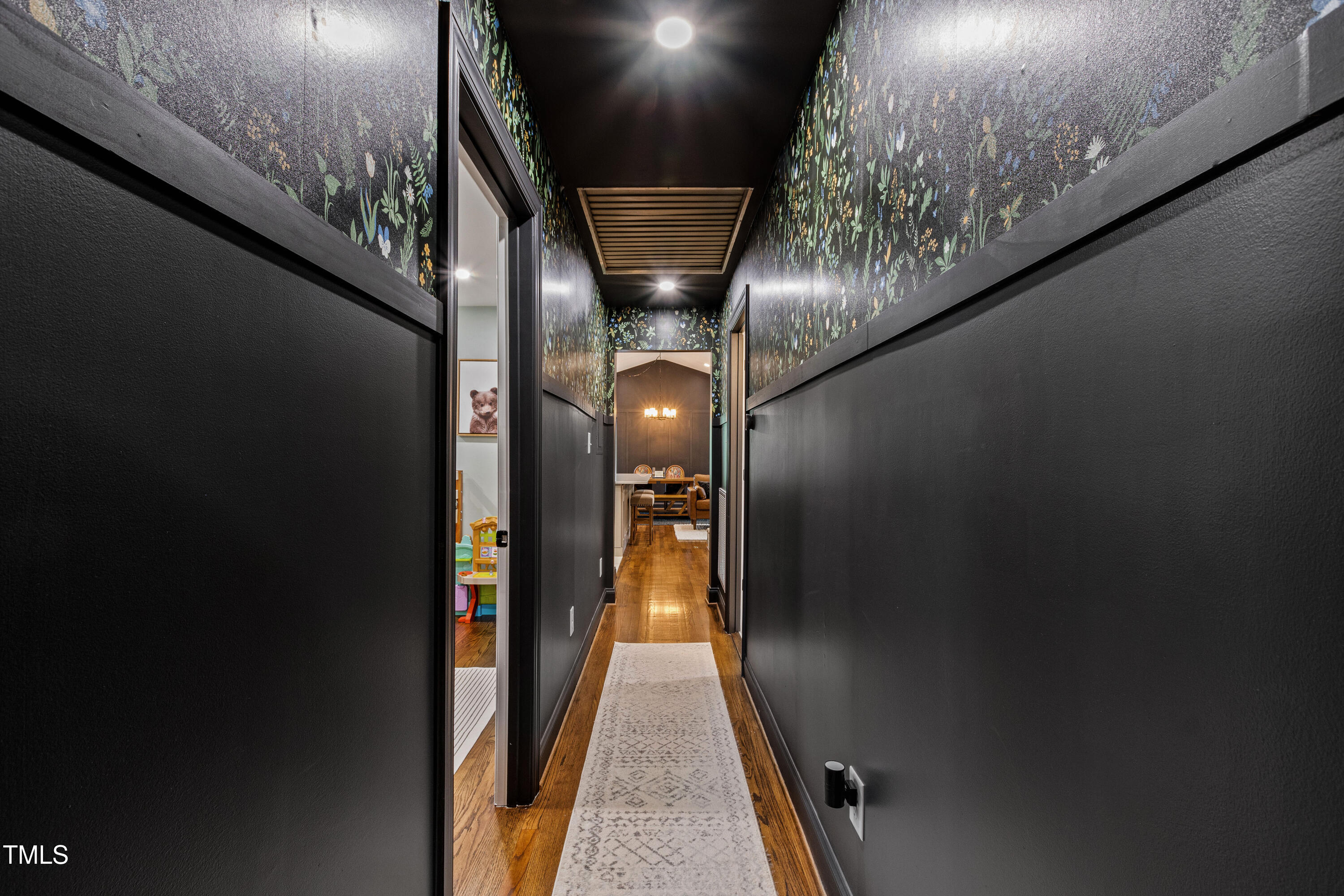 3416 Wade Avenue Raleigh, NC 27607 - Photo 21 of 51 Wade-50