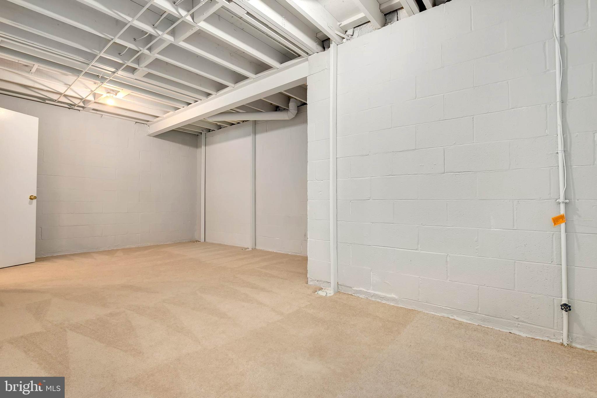 4208 Waller Road Fairfax, VA 22032 - Photo 23 of 33